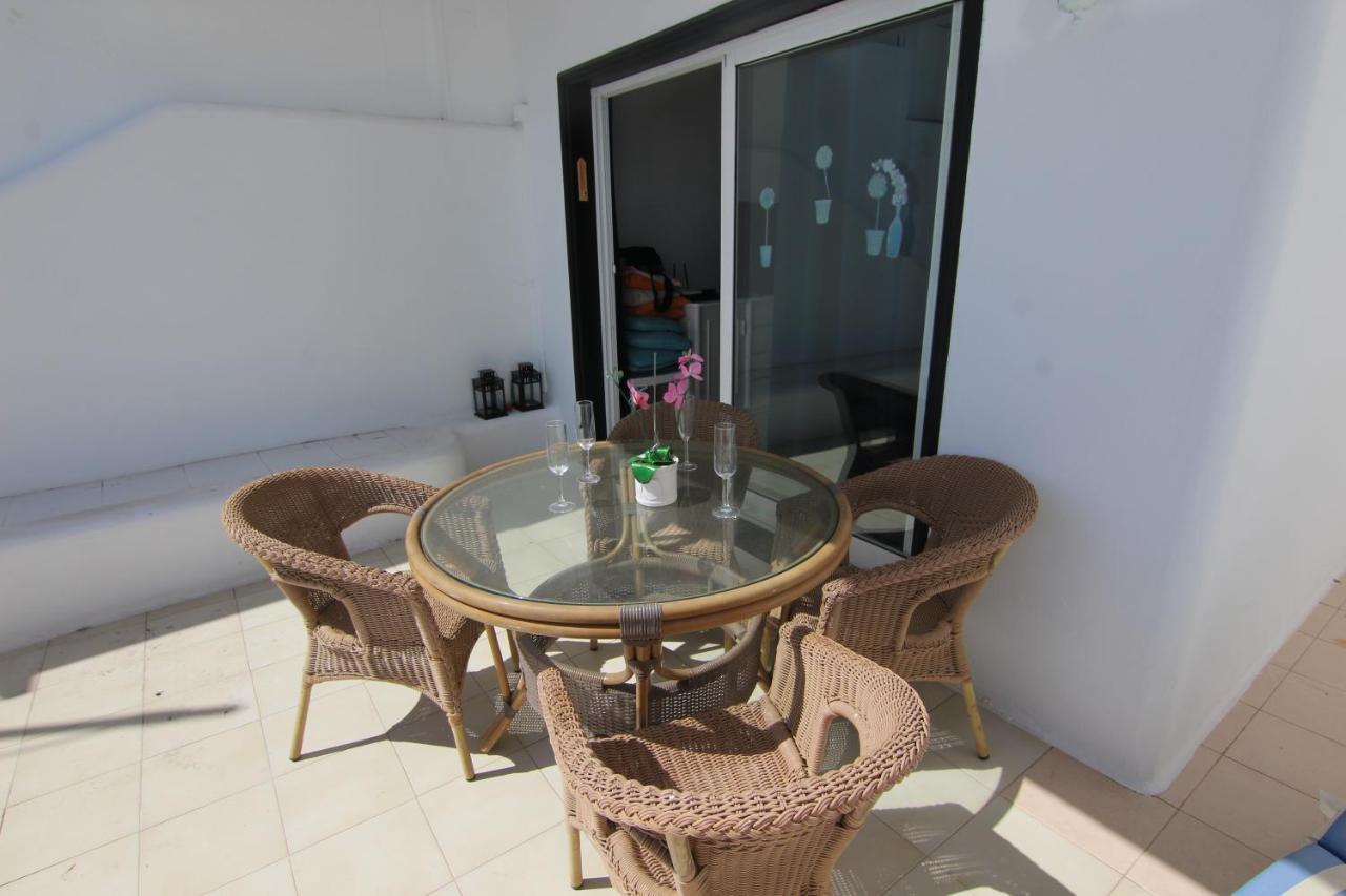 Apartamentos Los Dragos Puerto del Carmen  Exterior photo